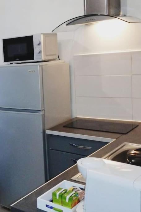 Appartement 2, Jardin, Collation, 5 Min De L'Aeroport Cdg Le Mesnil-Amelot Dış mekan fotoğraf