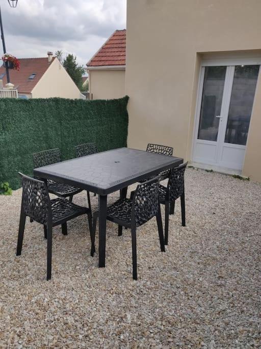 Appartement 2, Jardin, Collation, 5 Min De L'Aeroport Cdg Le Mesnil-Amelot Dış mekan fotoğraf